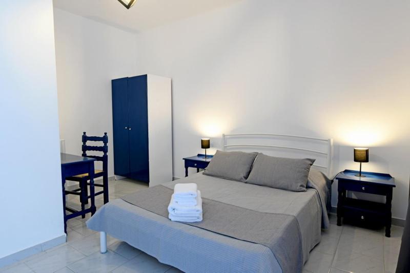 Lunar Santorini Hotel Perissa  Ngoại thất bức ảnh